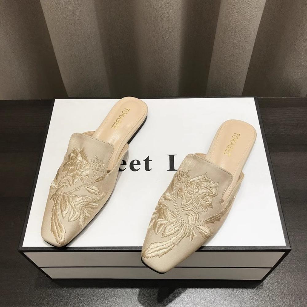 Women's Mules Embroidered Bag Head Half Slippers Women's Outer Wear Spring and Summer Retro Versatile Flat Soled Muller Shoes