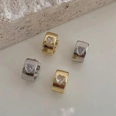 Fashion Heavy Industry Stud Earrings Temperament Love Zircon Earrings Simple Wide Face Circle Earrings Exquisite Earrings