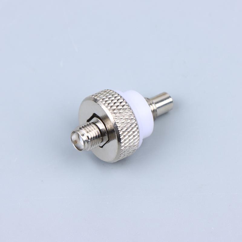 SMA Female Antenna Adapter for Walkie Talkie R7 Plug Sturdy Design for Clear Communication Supports Connection to External Antenna