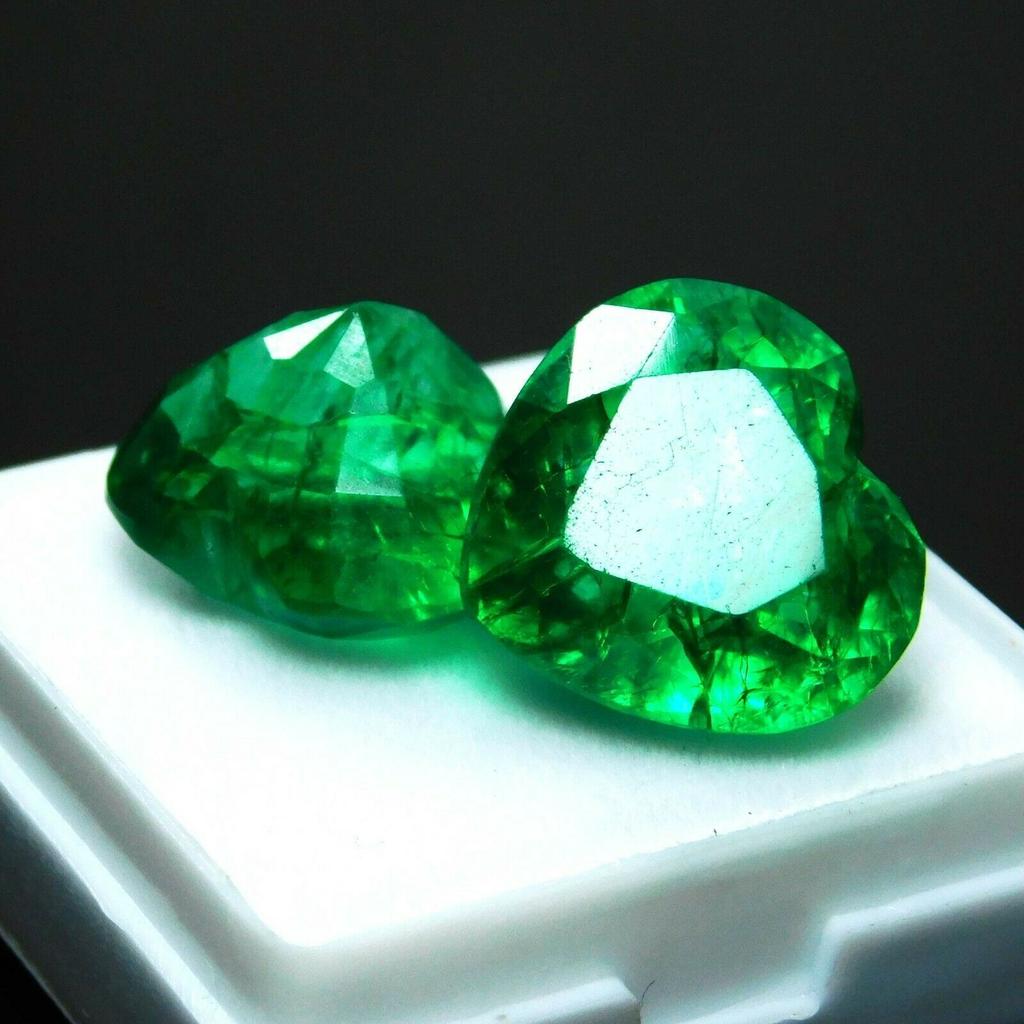 16 Ct Pair Natural Heart Emerald Green Shape Loose Gemstone CERTIFIED E-8hh 002