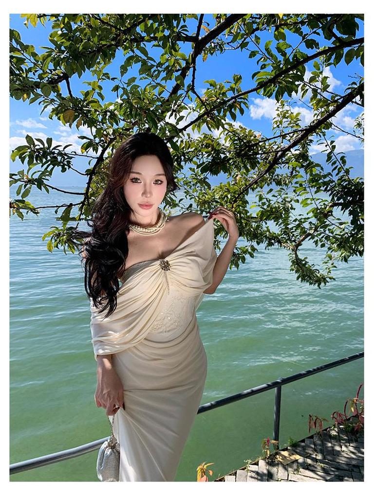 Elegant Autumn Evening Fishtail Dress - Sophisticated Style for Women