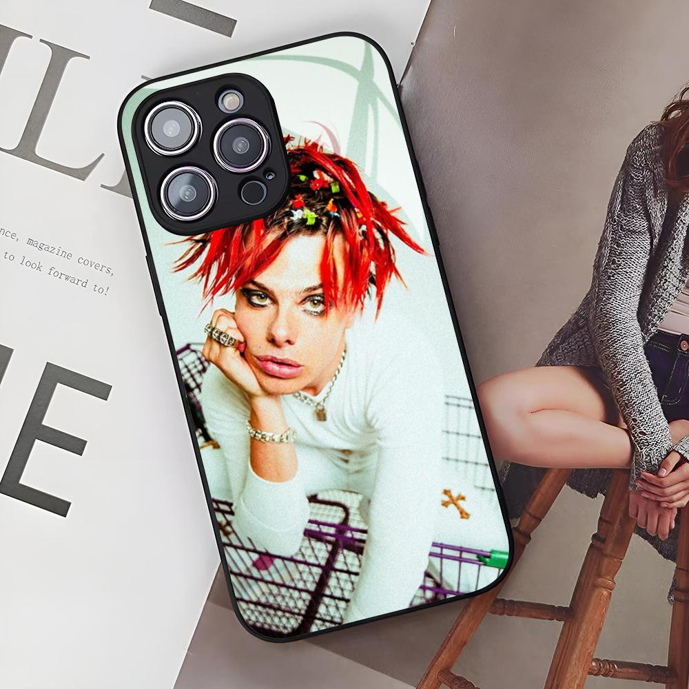 Yungblud Pouzdro na telefon s jahodovými rty pro Iphone 17 Air 16 15 14 12 11 13 Pro Max Mini Se Puls skleněný kryt