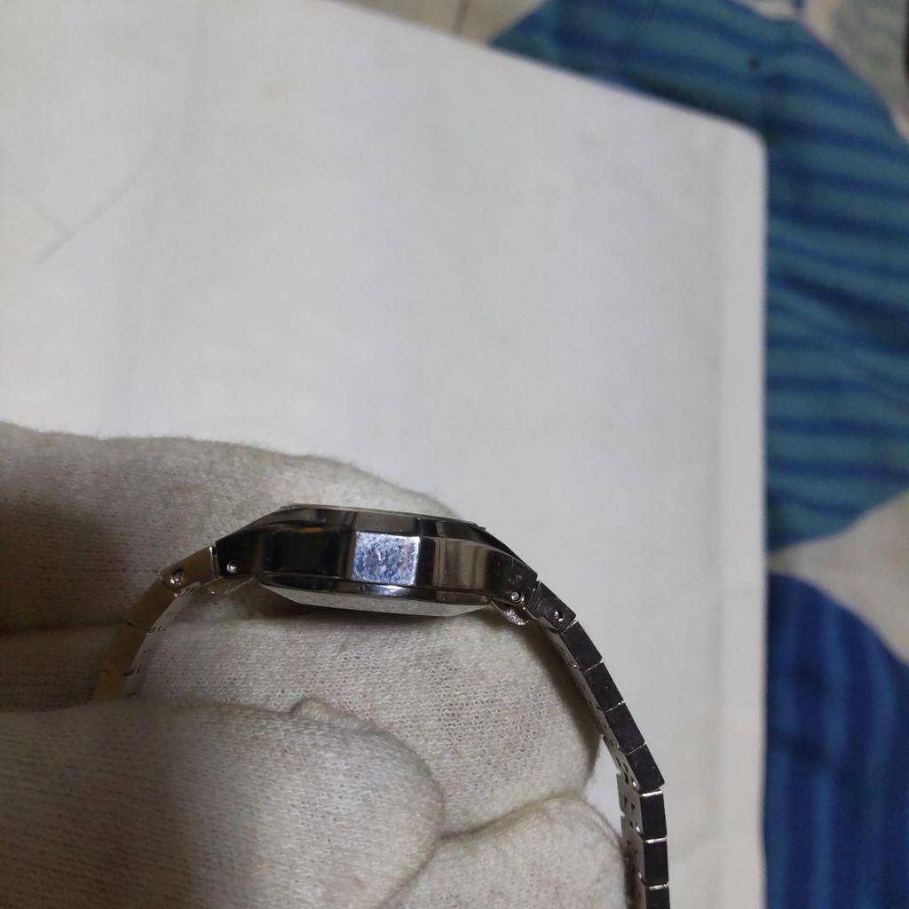 [USED] Working Seiko 21-jewel Hand-wound Watch 15002 Silver