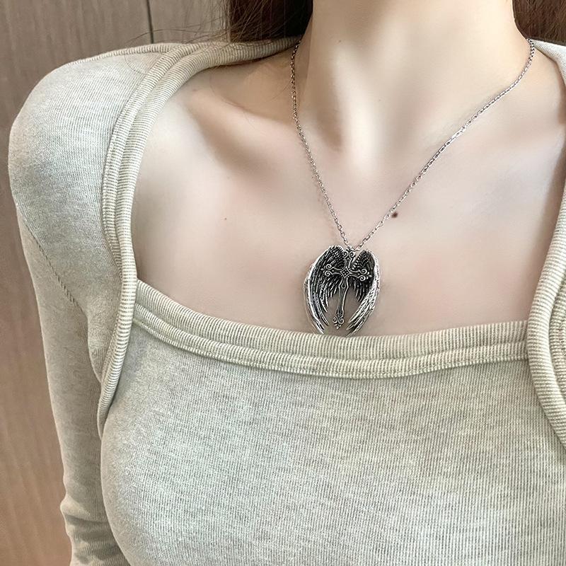 New European and American Angel Wings Guardian Cross Punk Hot Girl Trendy Necklace 60CM