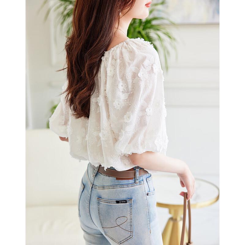 Demana Embroidered Round Neck Mid-Sleeve Blouse