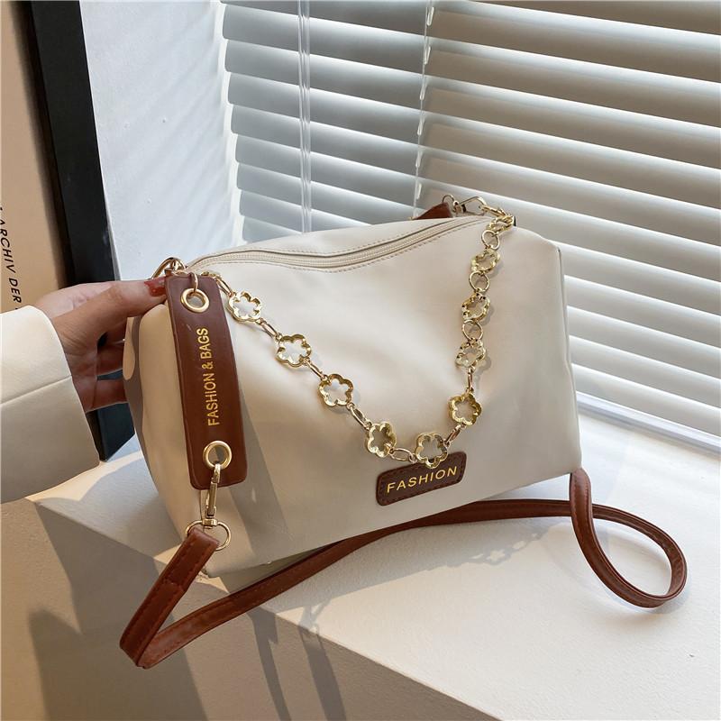 Chic Urban Style Women's Handbag 2022 Spring Summer Fashion Trendy Pu Leather Small Square Shoulder Bag