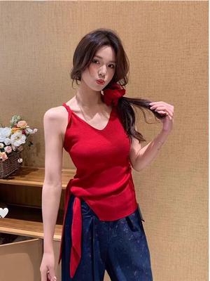 Rotes Spaghettiträger-Camisole mit V-Ausschnitt für Damen: Einzigartiges Hong Kong Stil Frühling/Sommer/Herbst Oberteil