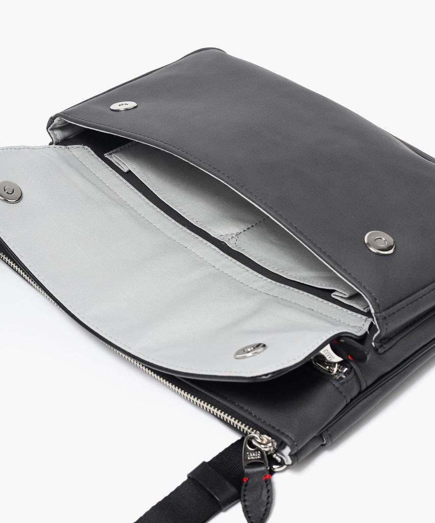 Takeo Kikuchi Cima Horizontal Shoulder Bag, Made In Japan, No. 740113, Black