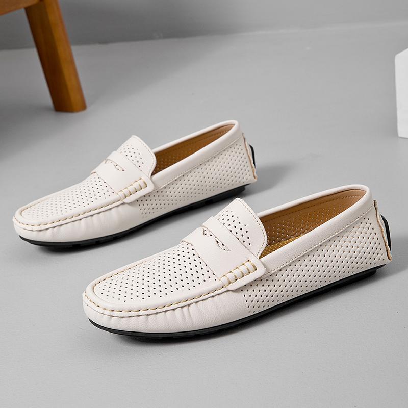 Summer Breathable Men Flats Shoes Comfort Anti Slip Outdoor Walking Driving Shoes Punching Leather Loafers Soft Men Casual Shoes