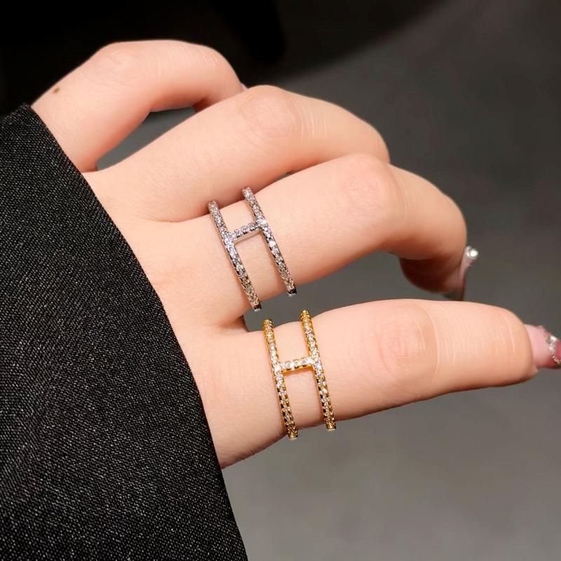 Elegant Diamond 'H' Ring for Women - Stylish Gift for Girlfriend