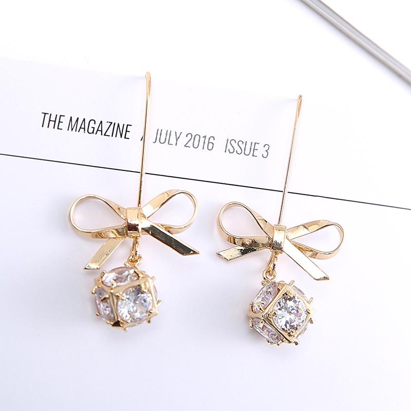 Kolczyki wiszące z cyrkoniami i frędzlami - Wszechstronne kolczyki sztyfty w stylu koreańskim dla kobiet
