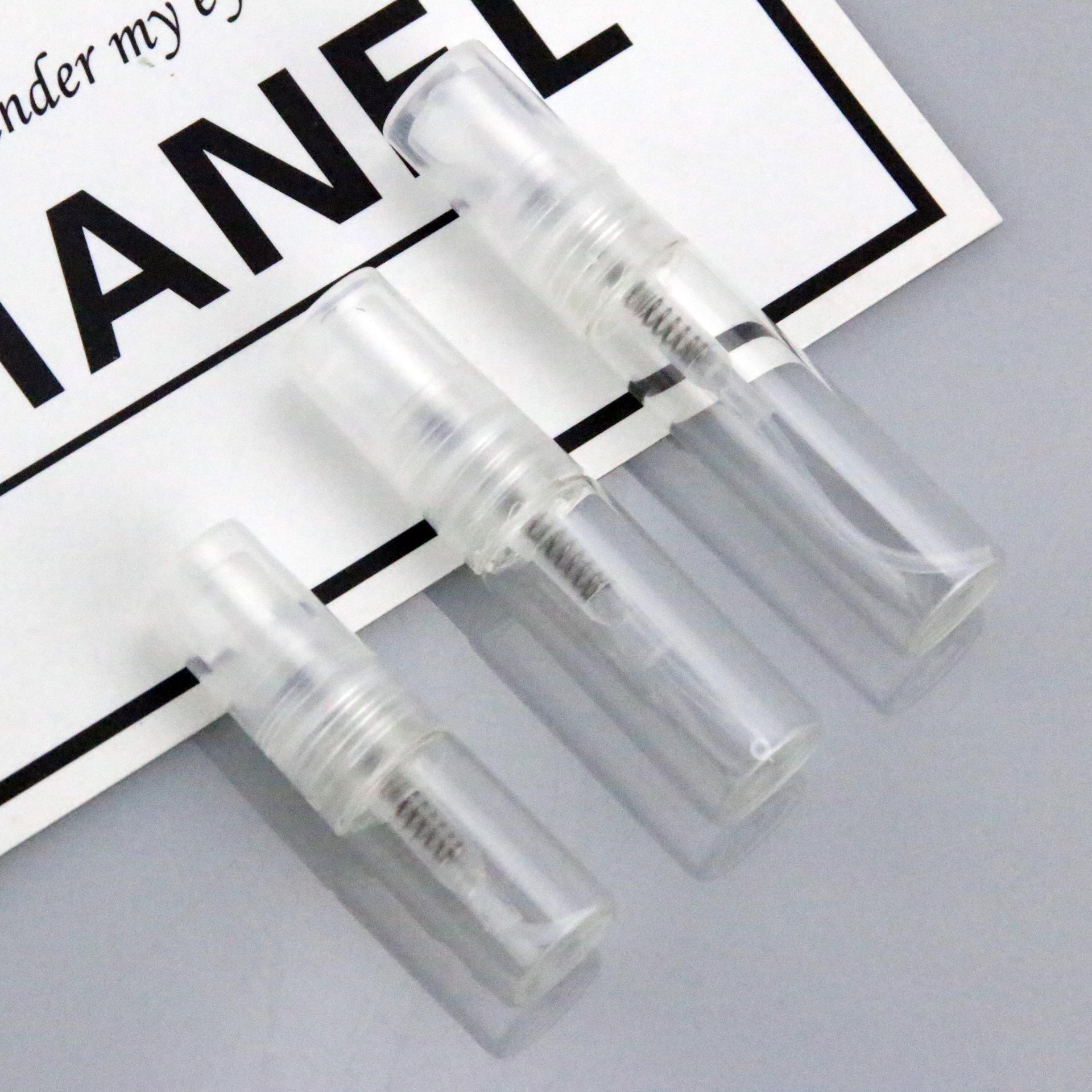 

5 мл Прозрачный Стеклянный Флакон-Спрей для Путешествий - Портативный Набор Образцов Ароматов With 12-tooth clear smooth nozzle, 5ml, glass