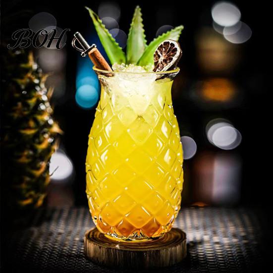 Juice Glass Cup Pineapple Shape Cocktail Glass, 480ml Embossed Tumbler for Hot And Cold Drink Beverages, Creative Bar Glassware Whiskey, Vintage Home