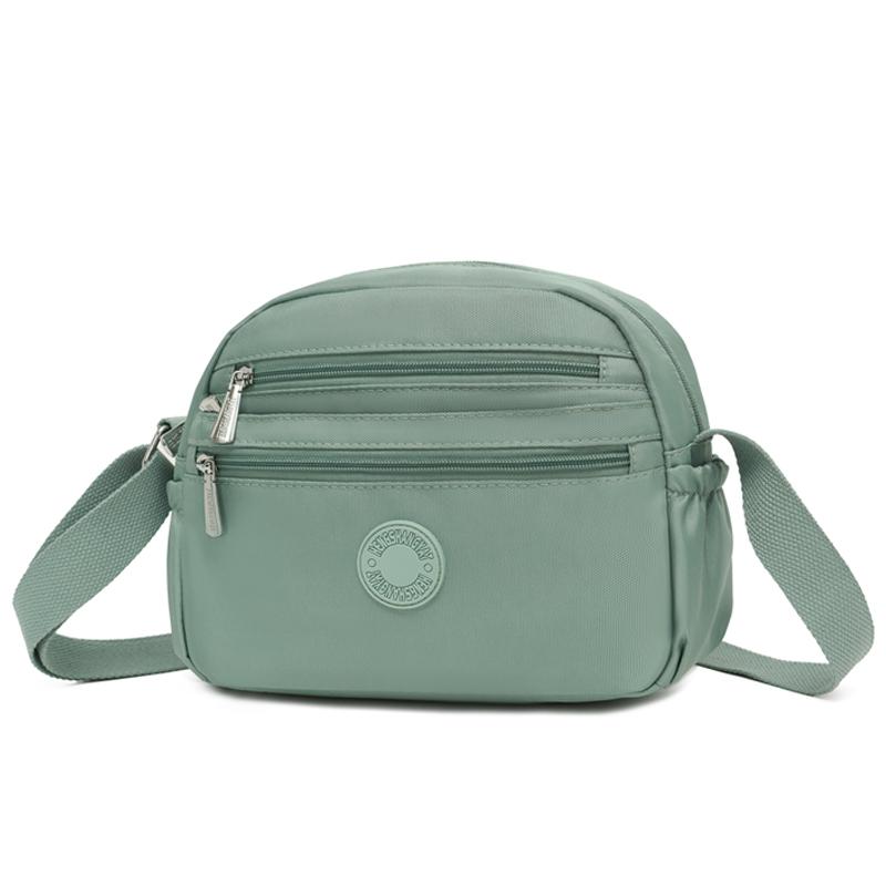 Damska torba na ramię z wieloma kieszeniami Lekka nylonowa torba crossbody dla mam w średnim wieku