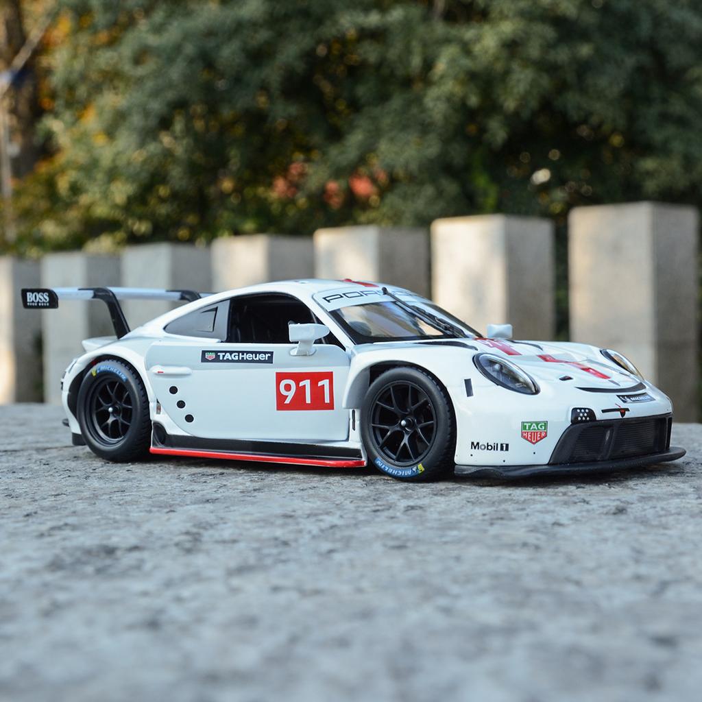 Bburago 1:24 Porsche 911 RSR racing edition die casting alloy car model Art Deco Collection Toy tools gift factory authorization