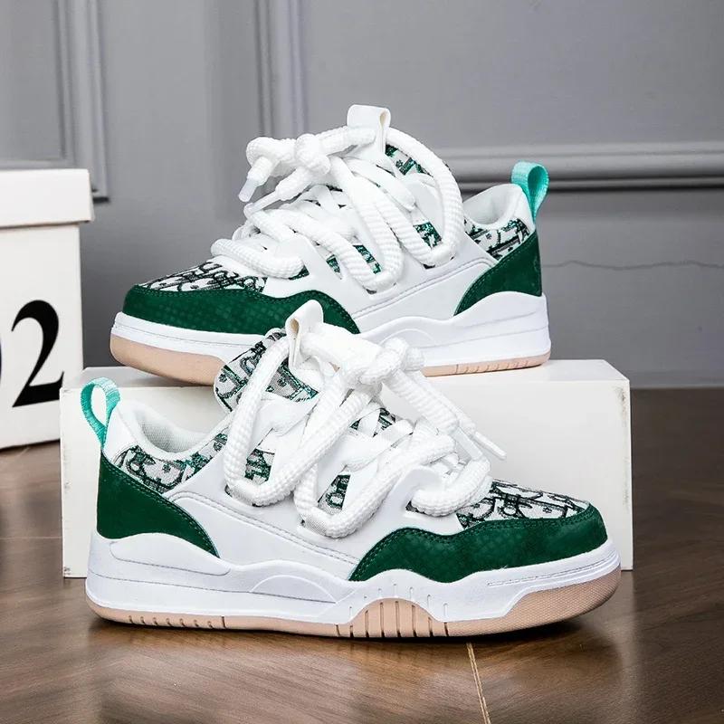 Große Größe 36-47 Outdoor Trendiger Paar-Stil Laufschuh Student Whiteboard Herren-Sneaker Laufen Wandern Tennis Jungenschuhe Casual