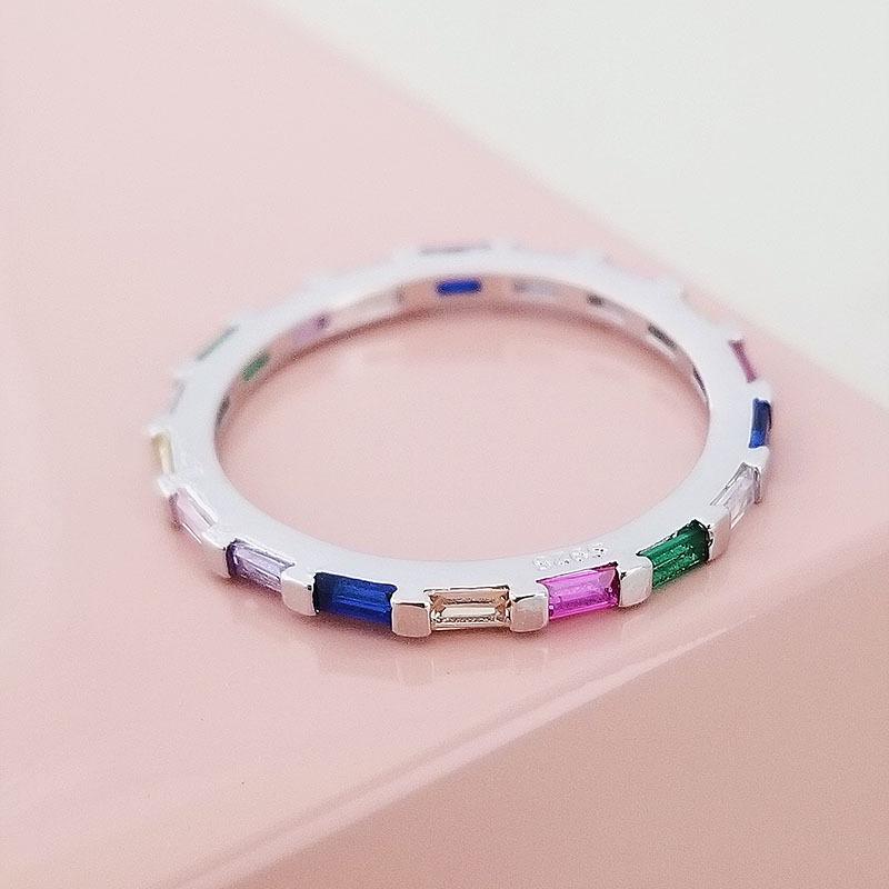 European & American Minimalist Multi-Color Diamond Band - R7032: Fashionable, Exquisite, Universal Fit.