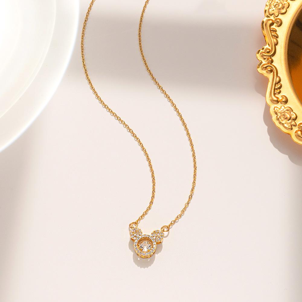 Elegant Colorfast 18K Rose Gold Necklace with Swan & Four-Leaf Clover Charm