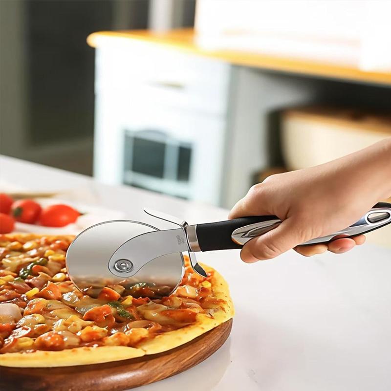 Rolling Pizza Cutter Tool,3 Inch Diameter Sharp Blade,Non-Slip Ergonomic Handle,Finger Protection Design,for Home&Commercial Use