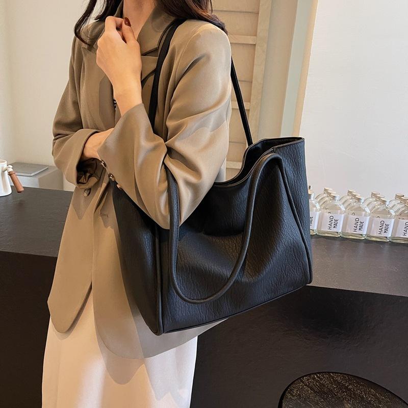 Tote Bag Women's Shoulder Bag Large Capacity Versatile Commuter Bag