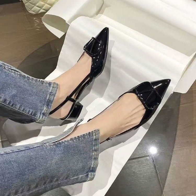 Houkong Sandals 2025 Spring and Summer Thick Heel with Skirt Nude Single Shoes Bag Head Tripple Strap Patent Leather Light Mouth French High Heels Tid
