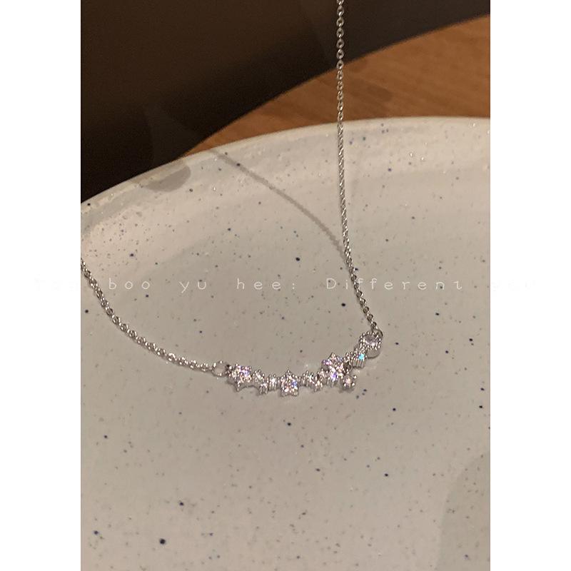 Gold-Plated Sterling Silver Zirconia Flower Necklace - Elegant Light Luxury Accessory for Women
