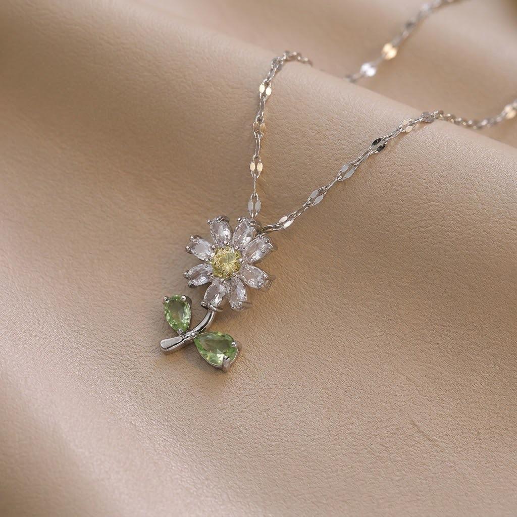 European-American Floral Pearl Necklace with Zirconia Flowers and Full Diamond Pendant