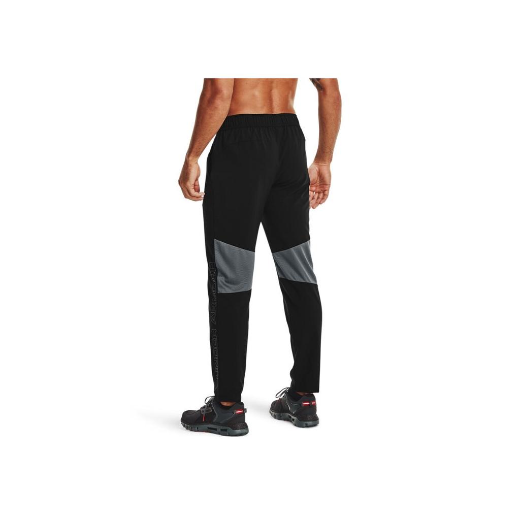 Under Armour Breathable Woven Sports Pants Men bottoms Black 1353571-001