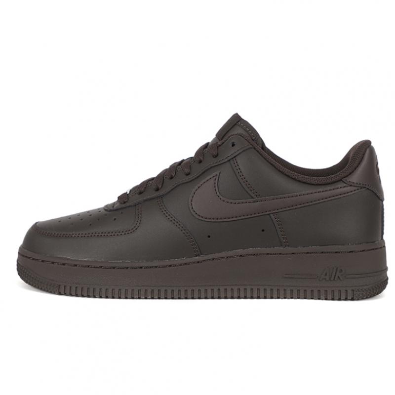 Nike Air Force 1 07