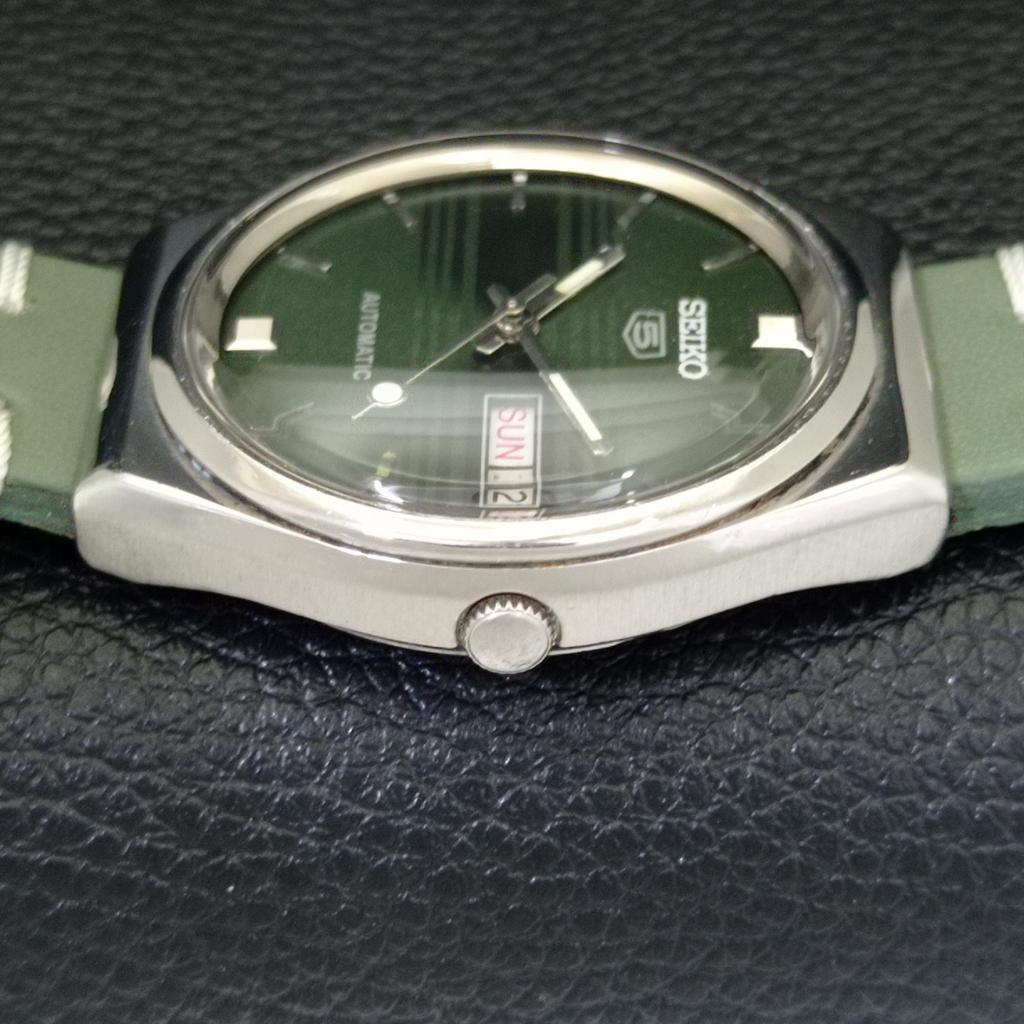 AUTOMATIC VINTAGE SEIKO 5 JAPAN 6309A MENS GREEN COLOR DIAL WATCH a701226-5 R206a-a701226