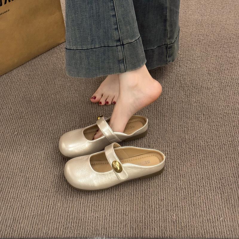 

Retro silver flat bottom bag head half drag women s summer wear 2025 new one-pedal lazy slippers with skirt sandals 40 шампанского