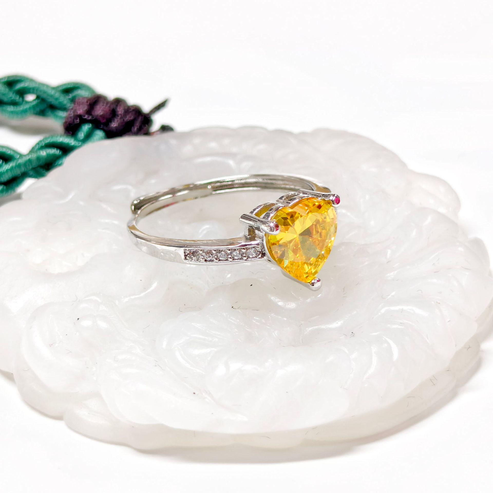 Gessen Jewelry Heart-Shaped Ring with Micro-Inlaid Diamonds One Size
