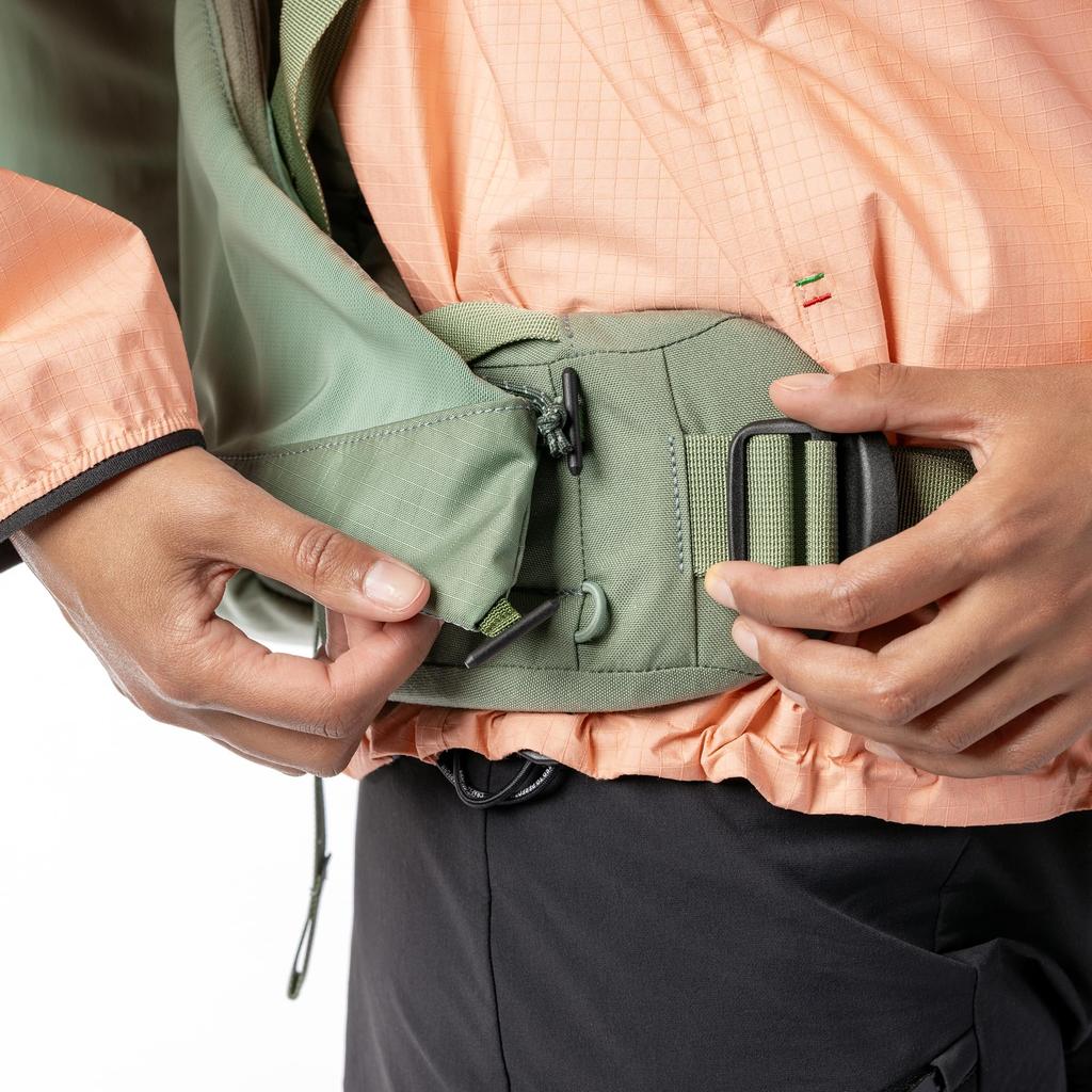 BACH Molecule 30L Backpack, Outdoor, Camping, Travel, Men's, Black