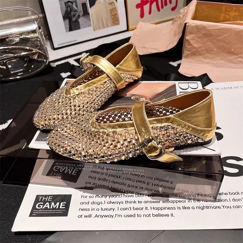 

Fashion 2025 New Fishing Net Hollow One Word Mary Zhen Baotou Flat Single Shoes Baotou Women s Sandals 40 золотой