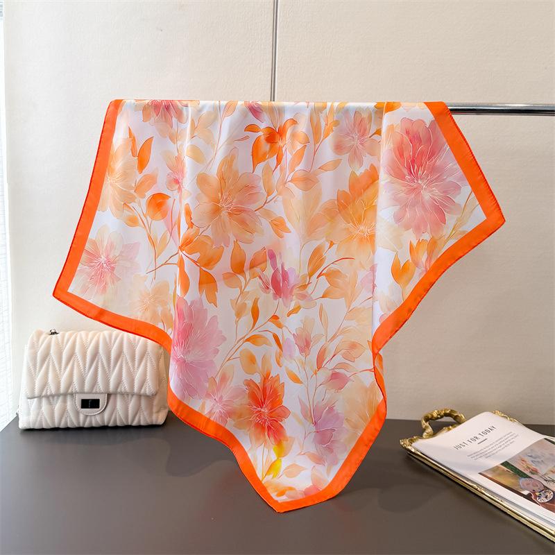 

Luxury Paisley Silk Satin Head Scarf For Women Plaid Print Kerchief Neck Scarfs 70cm Square Shawls and Wrpas Scarves For Ladies 70x70cm
