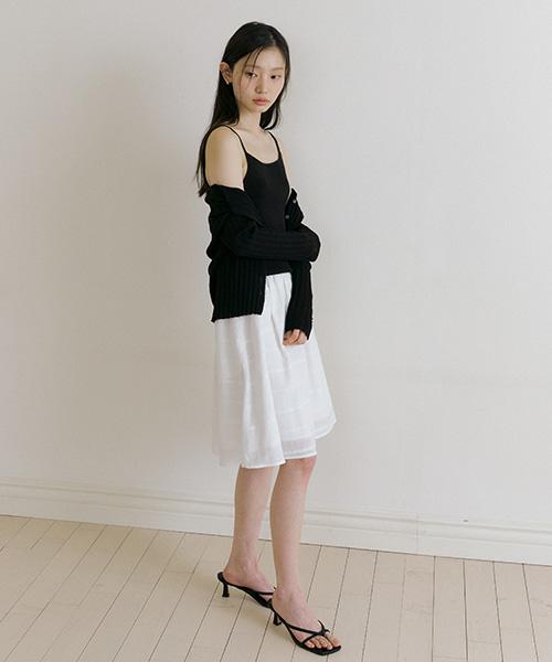 Lingseoul Cotton Blended Ribbed Sleeveless Top-Black