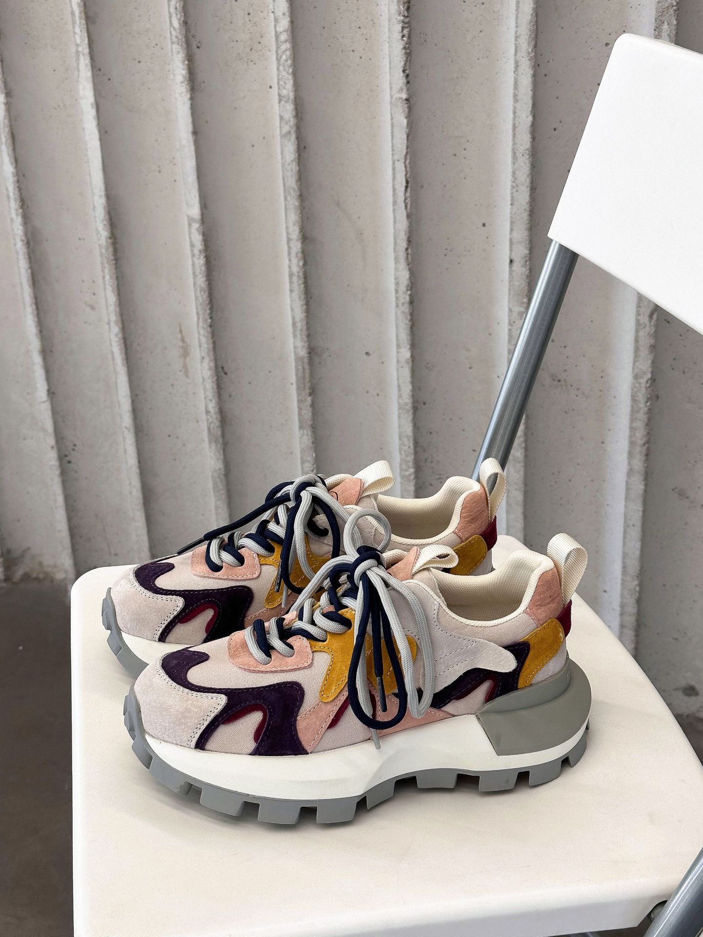 

Tide color matching dad shoes women s spring new niche versatile thick-soled heightening sneakers 40 сірий колір