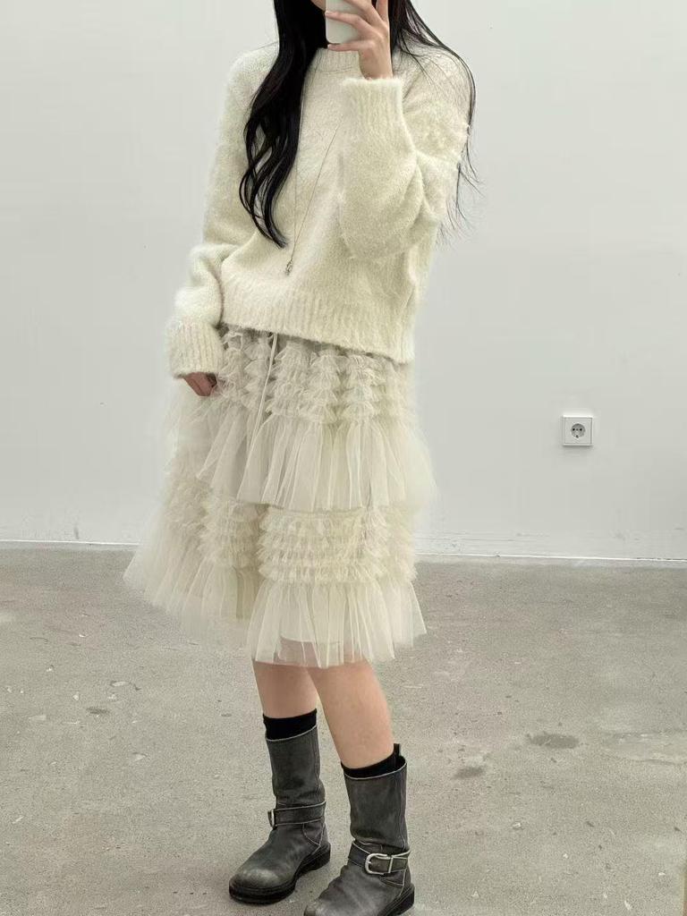 Korean MORE THAN YESTERD*Y Winter 25 Mesh Cake Lace Skirt