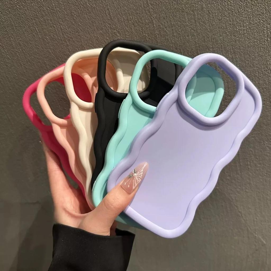 Fashion Soft Curly Wave Case for iPhone 11 12 13 14 15 16 Pro Max 7 8 Plus X XR XS Shockproof Bumper Cover Capa Aesthetic