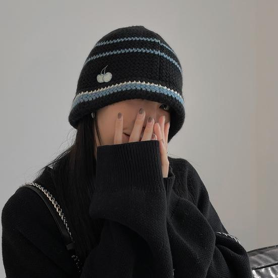 Women Bucket Hat Contrast Color Cherry Anti Deformation Windproof Autumn Winter Ear Protection Dome Fisherman Hat Outdoor Wear