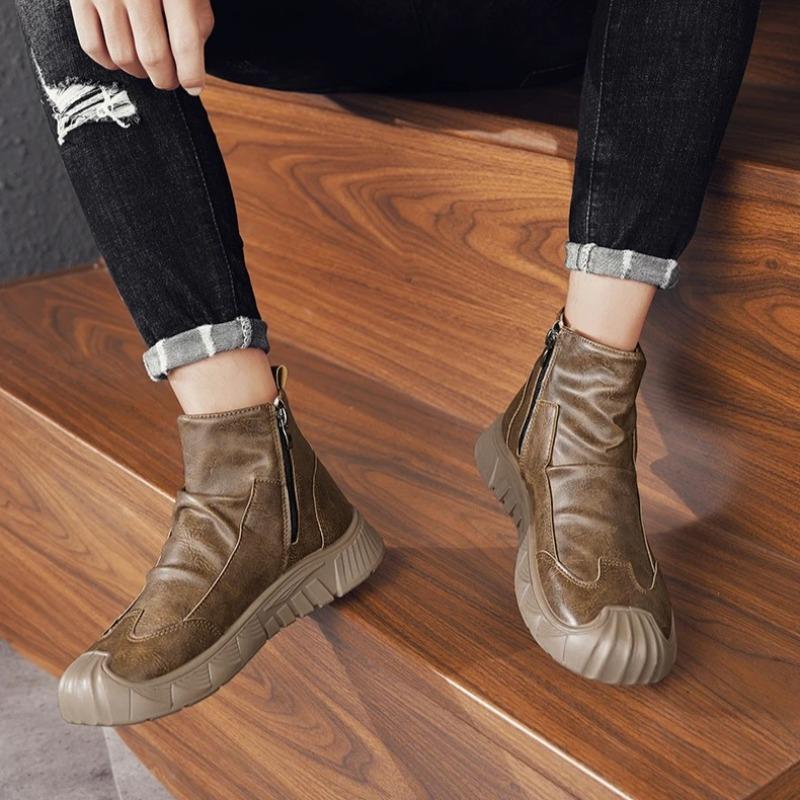 2026 New Autumn Winter Men High Top Boots Non Slip Comfort Thick Soled Wear-resistant Fashion Leather Ankle Boots Zapatos Hombre
