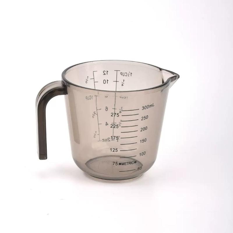 Plastic Measuring Cup With Ergonomic Handle Kitchen Measuring Tool For Precise Baking Cooking And Kitchen Use
