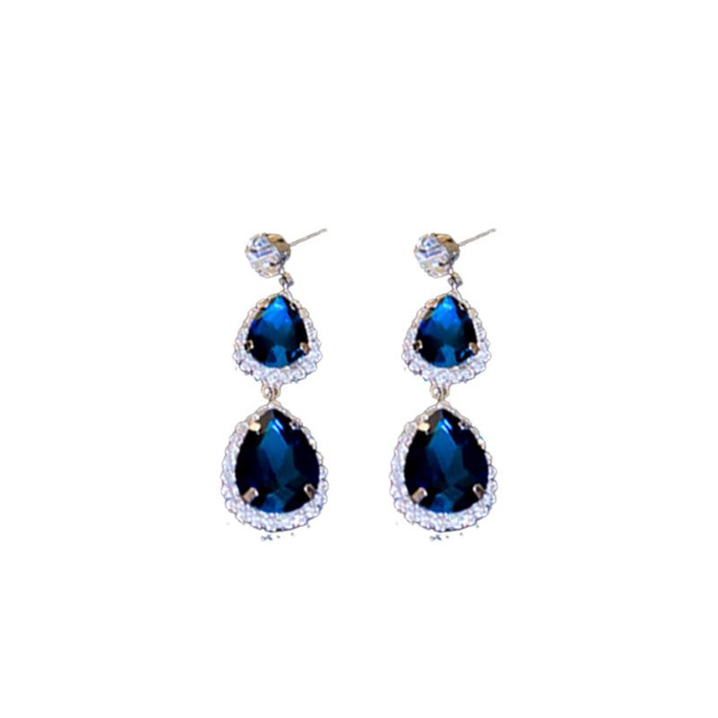 Silver Needle Diamond Geometric Water Drop Earrings European and American Light Luxury Premium Earrings Retro Niche Design Earrings