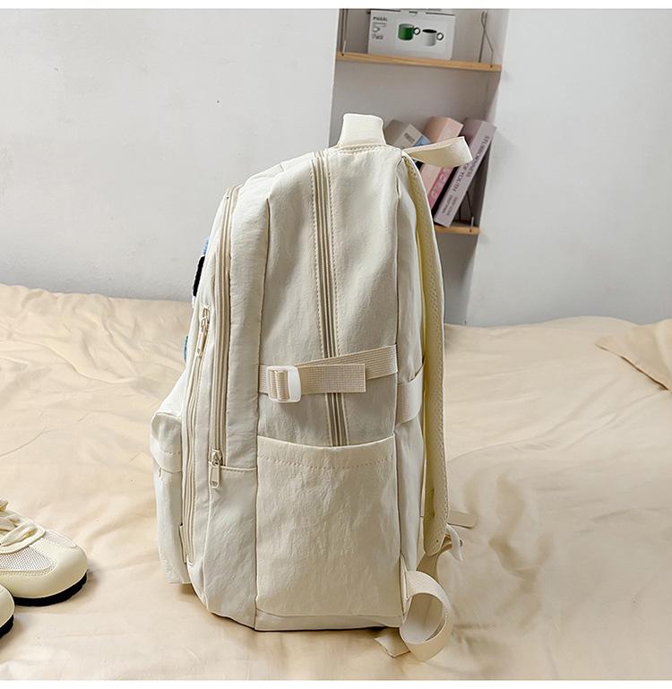 Cute Casual Versatile Backpack for Students: Lightweight and Spacious