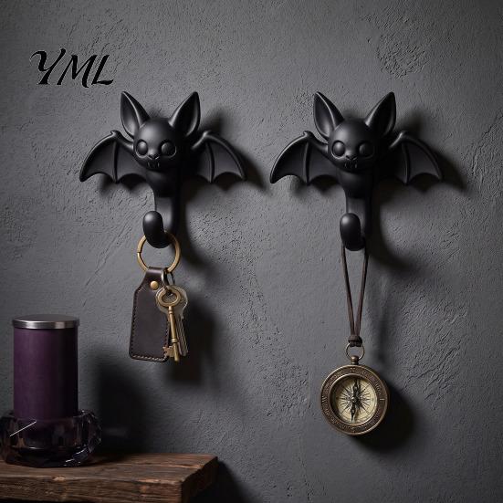 Space Saving Hooks for Apartment 2Pcs 3D Printed Bat Hanging Hooks, Decorative Wall Hangers Keys Unique Shaped Towels Bags, Adhesive Halloween