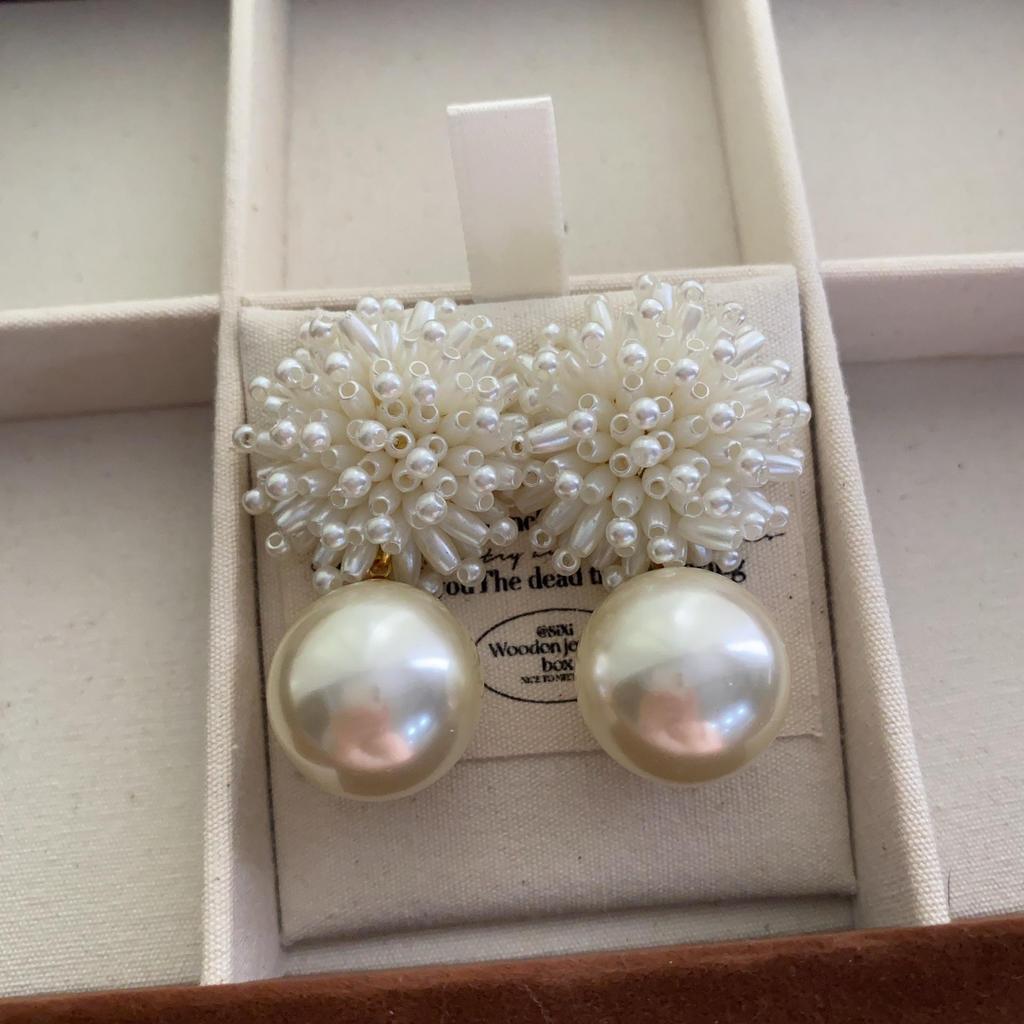 Premium Pearl Flower Cluster Stud Earrings, Simple Temperament Earrings, Earrings, Fireworks, Personalized Beaded Flower Women'S Earrings