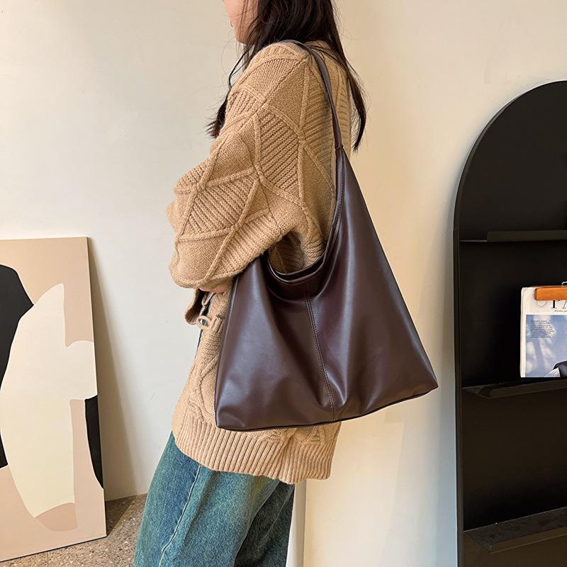 New Fashi Casual Messenger Bag Large Capacity Shoulder Bag Simple Versatile Women Tote Bag