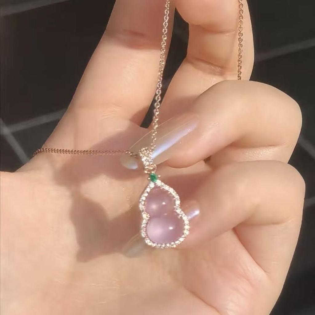 Zirconia Gourd Pendant Necklace - Elegant & Fashionable Clavicle Chain for Women