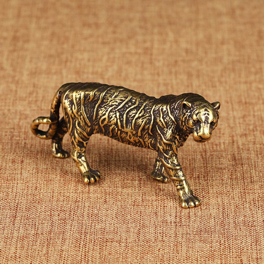 Vintage Style Brass Figurines Statue Featuring For Tiger Handmade Copper Miniature Decorative Model for Home Display