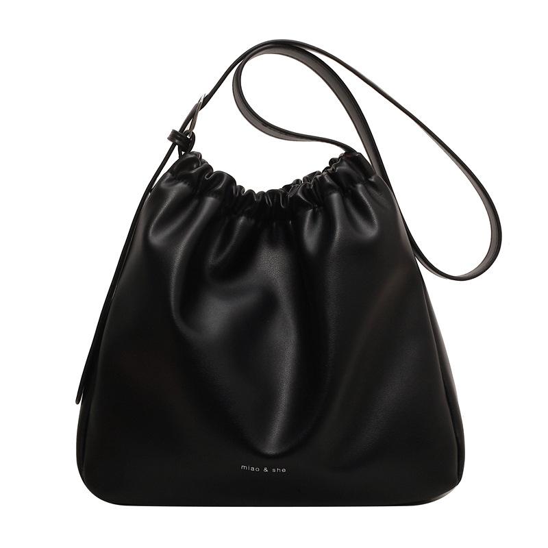 Underarm Bag Women's New Fashionable Versatile Single Shoulder Crossbody Commuter Bucket Bag